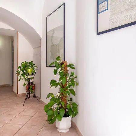 Residenza Ica *